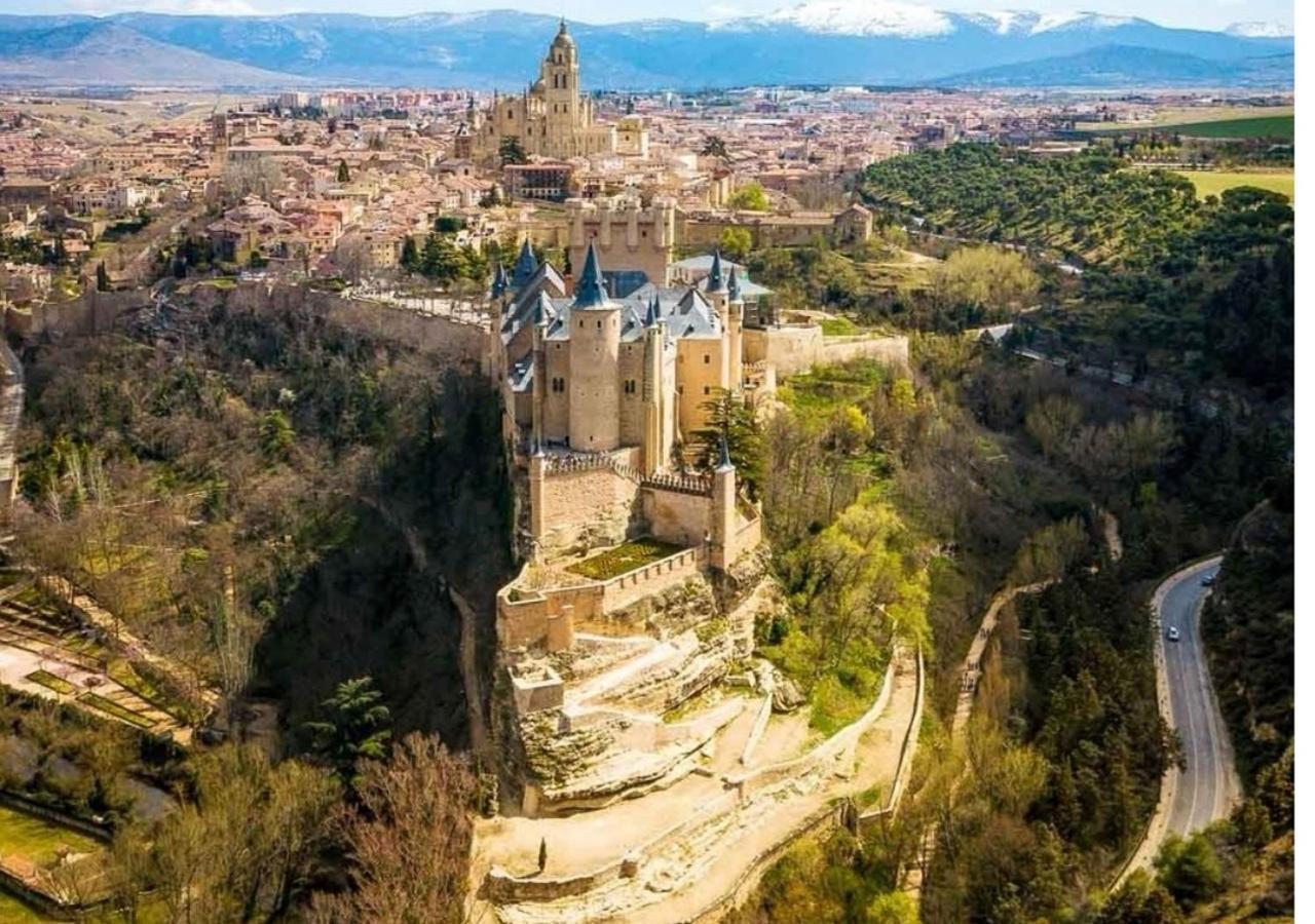 Hostal Juan Bravo Segovia Dış mekan fotoğraf