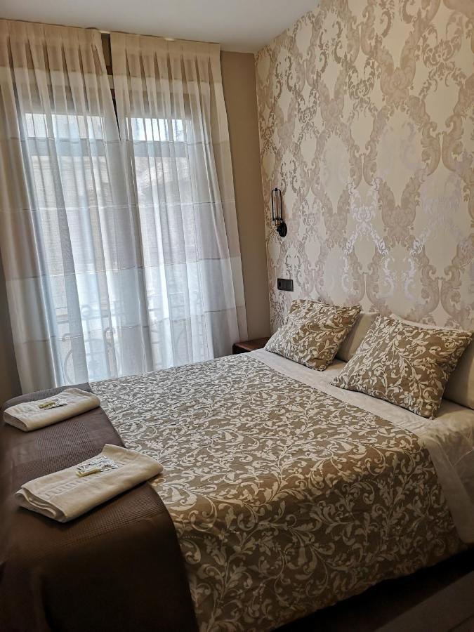 Hostal Juan Bravo Segovia Dış mekan fotoğraf