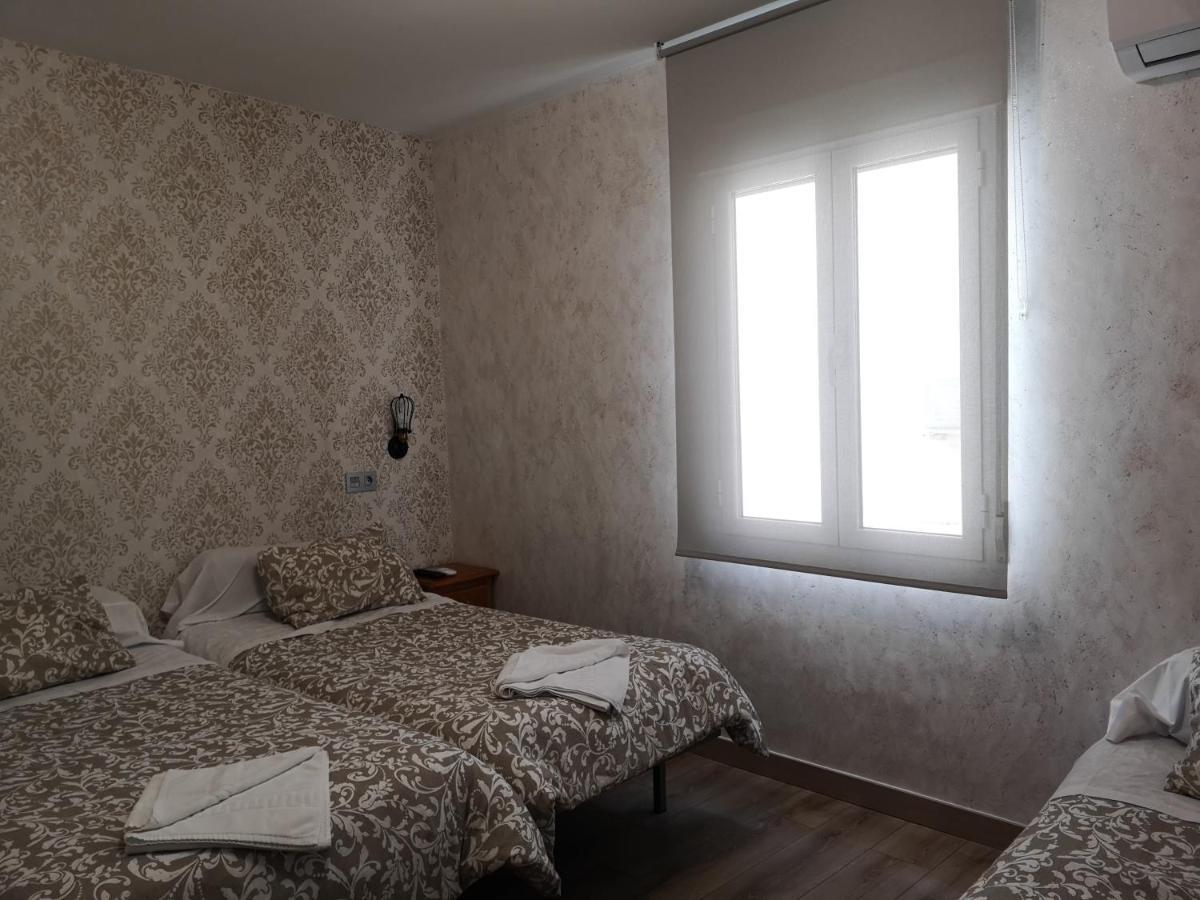Hostal Juan Bravo Segovia Dış mekan fotoğraf