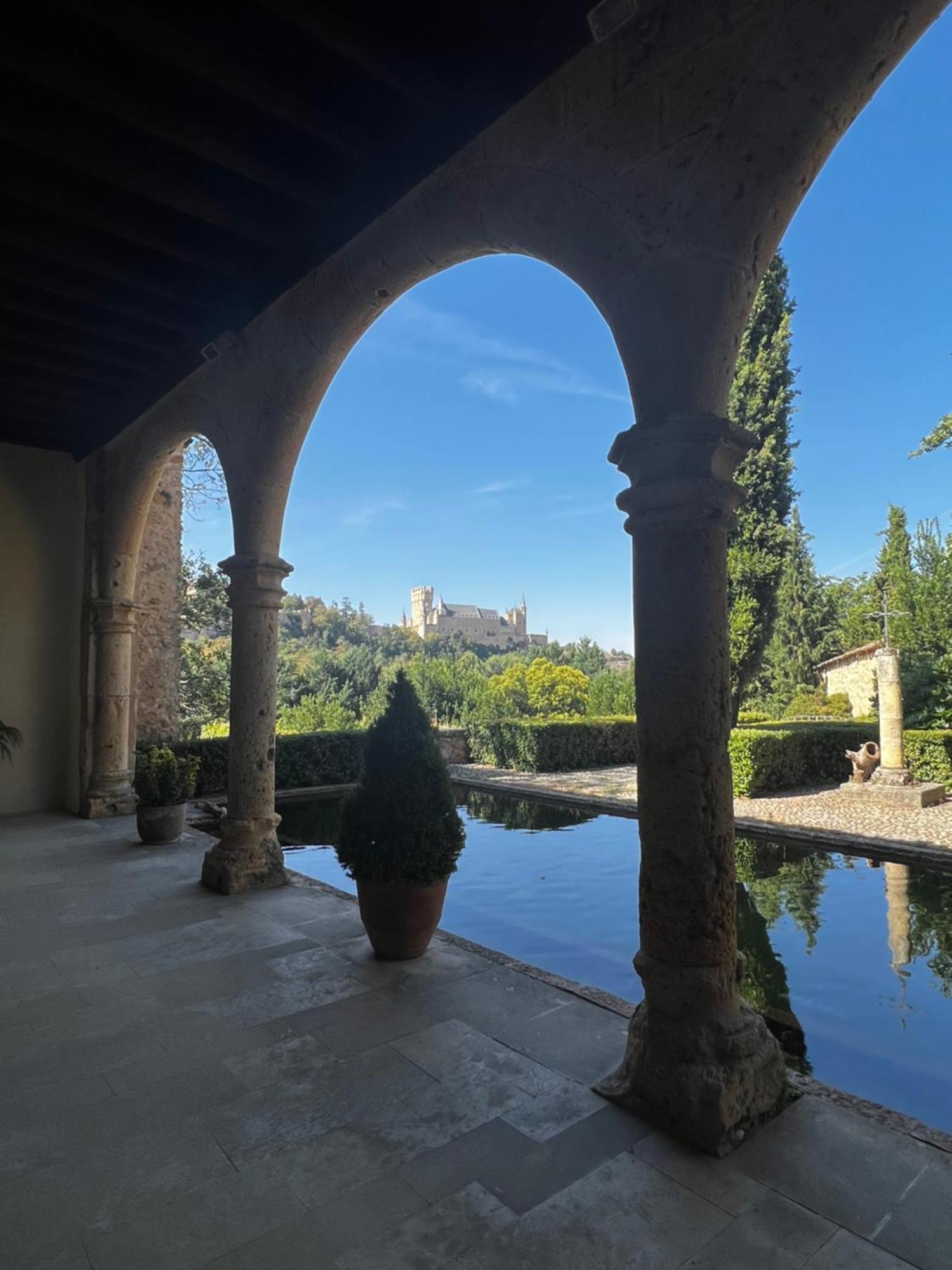 Hostal Juan Bravo Segovia Dış mekan fotoğraf